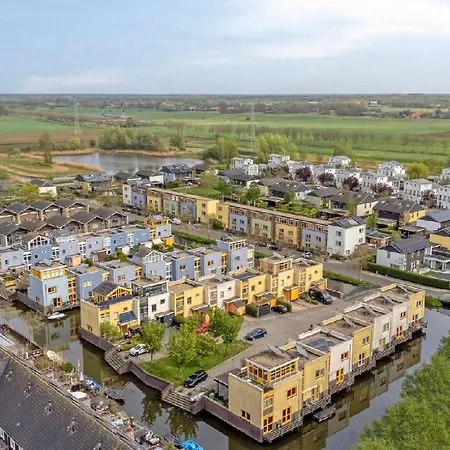Peace And Luxury On The Waterfront * Rosmalen